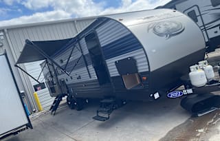 Great Family RV !! 2021 Cherokee GreyWolf 26DBH
