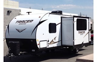 2019 Tracer by Forest River Breeze 24DBS