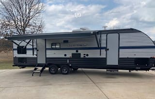2019 Forest River RV Cherokee Grey Wolf 27DBH