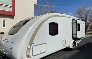 Modern Evergreen Element! All-inclusive!