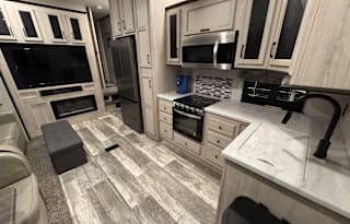 An RV With Two Full Bathrooms?  Yes Please!