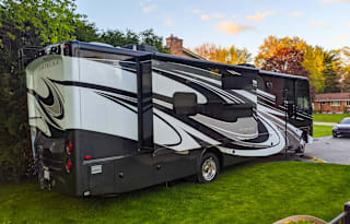 2021 Entegra Coach Emblem 36T