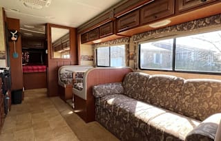 Enjoy the sunsets in a pet-friendly Cowboy Camper!