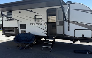 2022 Prime Time RV Tracer 24DBS