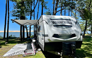 2022 Winnebago Minnie 2301BHS