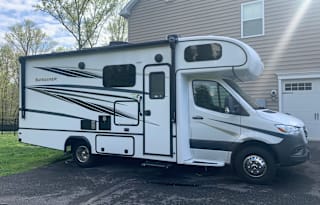 2022 Forest River RV Sunseeker MBS 2400B