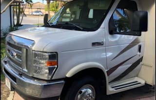 2017 Coachmen RV Freelander 21RS Ford 350