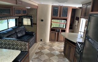 Family ready bunkbed camper trailer that sleeps 10