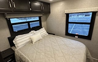 2023 Jayco Greyhawk 31F *BUNK HOUSE*