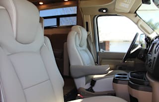 2019 Entegra Coach Odyssey 31L *UNLIMITED MILEAGE*
