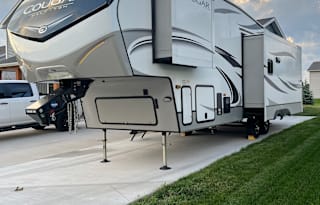 Rolling Memories RV
