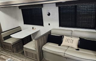 2022 Gulf Stream RV Kingsport Lite 279BH