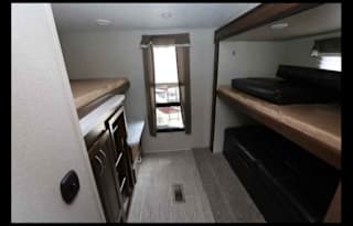 Delivery Only! 2018 Prime Time RV Crusader 337QBH