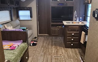 2018 Forest River RV Flagstaff Classic Super Lite 832BHDS