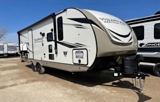 2022 Heritage Glen Hyper Lyte 23BHHL Sleeps 8!!