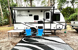 2021 Winnebago Micro Winnie 1700BH