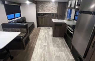 2021 Prime Time RV Avenger 26DBSLE