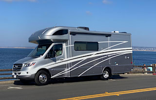 2022 Winnebago View 24J - Mercedes Benz Diesel