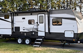 2021 Keystone Hideout Bunkhouse Sleeps 6-8
