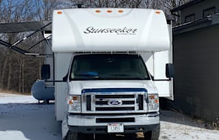 2016 Forest River RV Sunseeker 3170DS Ford
