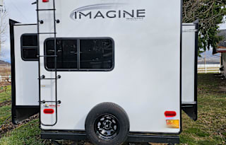 2022 Grand Design Imagine 2670MK