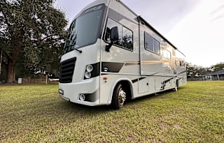 "Harvey" the RV - 2021 FR3 34DS - Forest River