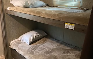 2019 Dutchmen RV Coleman Lantern Series 314BH