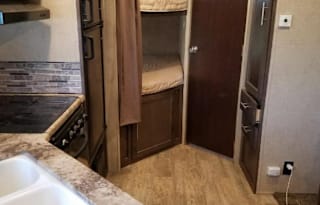 2015 forest river surveyor 245BHS
