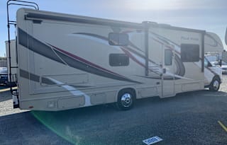 APRIL SPECIALS  CONTACT TIKi RV RENTALS TODAY!