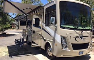 Easy to Drive NEW 2021 Thor Freedom Traveler - JOY