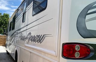 Beautiful Home on Wheels