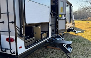 Dennys RV Rental