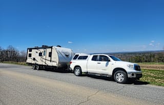 "The Precipice" 28ft, Pet Friendly, Sleeps 8