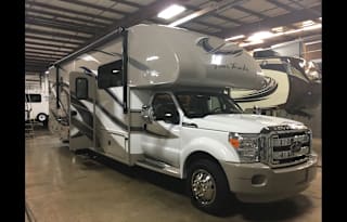 2016 Thor Motor Coach Four Winds Super C 35SB