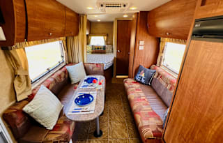Jayco Skylark 21' only weights 2950 lbs