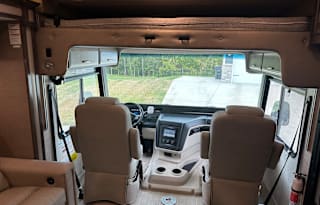 2023 Entegra Vision XL 34G