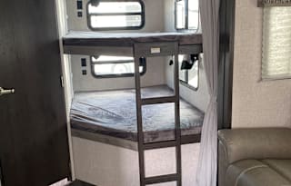2021 Keystone RV Bullet 290BHS