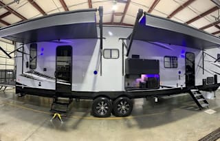 2021 Forest River RV Cherokee Wolf Pack 365PACK16