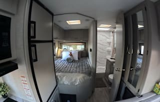 Desert Diamond Series COLEMAN 24FT