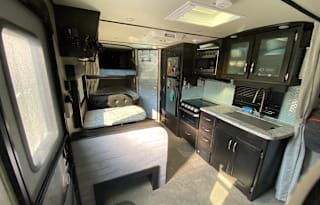 2019 Grand Design Imagine XLS 21BHE