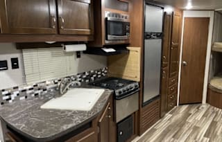 Experience the Great Outdoors in Comfort!