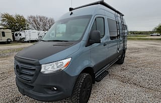 2021 Storyteller Overland Stealth Mode