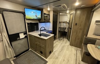 2022 Forest River Surveyor Legend 240 Bunk House