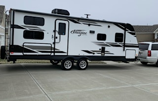 2020 Grand Design Imagine 2400BH