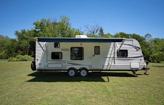 2012 Jayco Flight family friendly no cleaning fee!