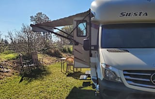 Marco & Gina's Mercedes Luxury RV- NO BURNING MAN