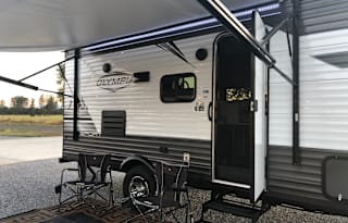 2022 Olympia Sport 19BH Solar Travel Trailer