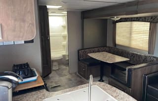 2018 keystone passport 2670bh