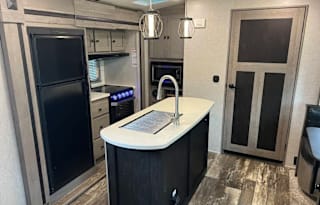 2020 Keystone RV outlander 2020