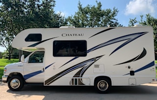 RV Trippin - "Theodore" - Thor Chateau